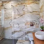 Kasa 1 فندق مبيت وإفطار 4*