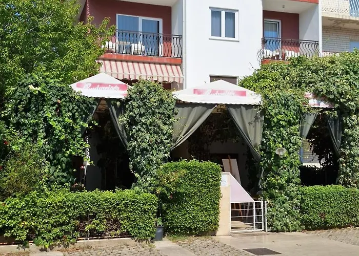 Kasa 1 Bed and Breakfast