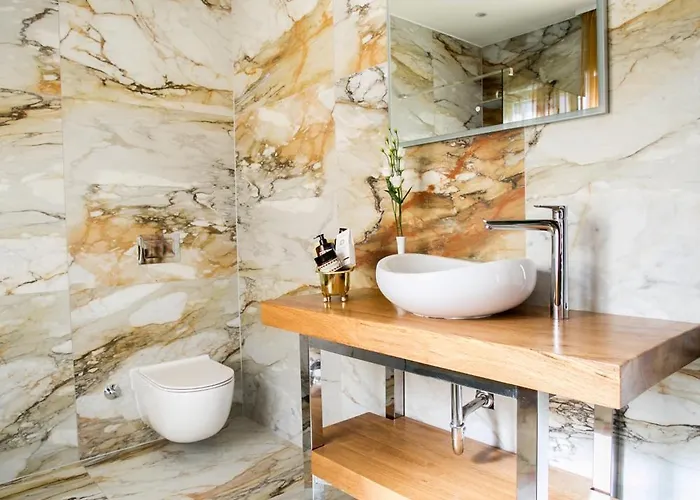 לינה וארוחת בוקר Kasa 1 ספליט