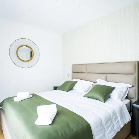 Kasa 1 ベッド・アンド・ブレックファスト 4*